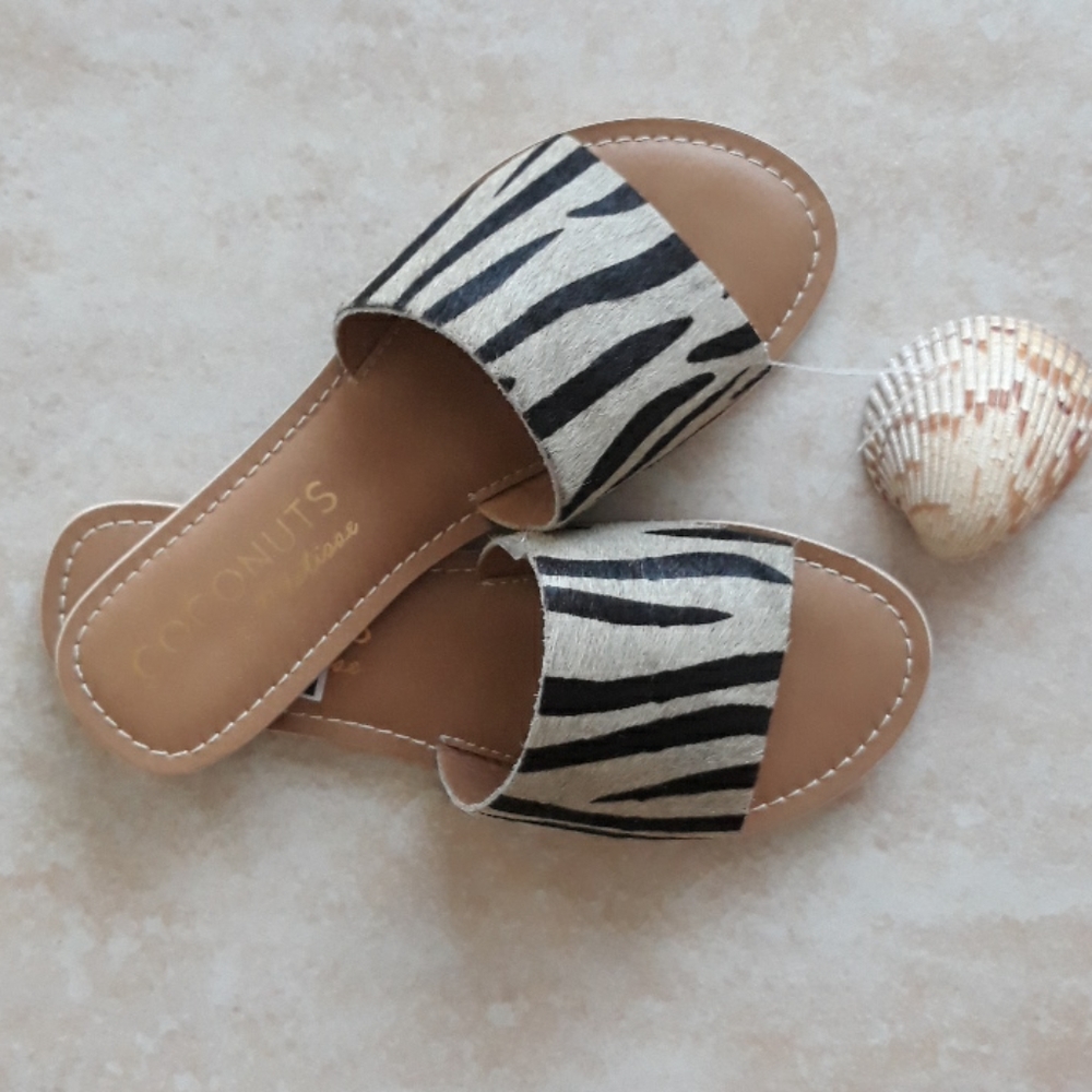 4x*Host Pick*Coconuts by Matisse sandals - Picture 5 of 8